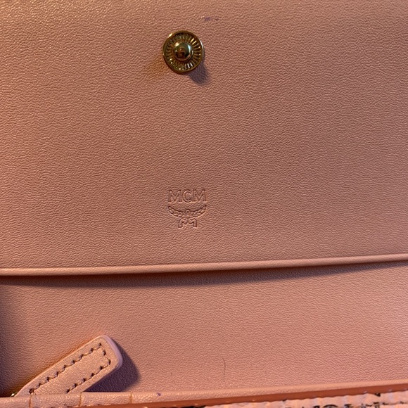 *SOLD* MCM Flap Wallet in Pink Visetos and Leather - Picture 8 of 15